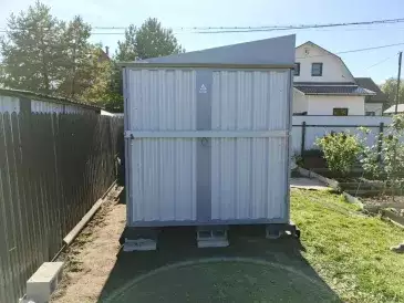 Хозблок для хозяйственных вещей в двойной расцветке в дер. Башарино, Кирмский р-н, Тверская обл.